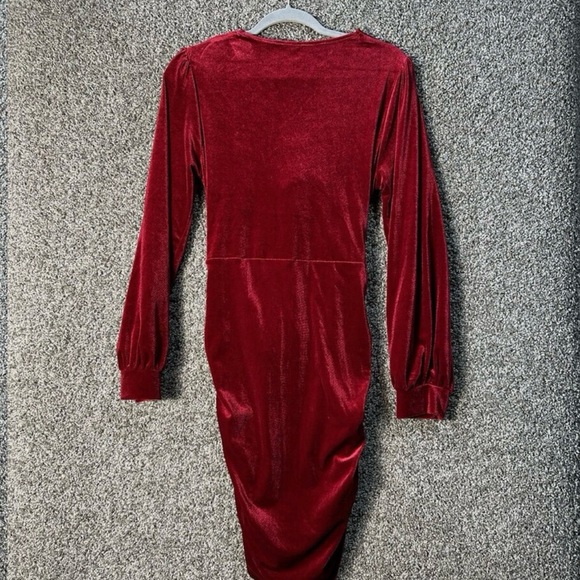 Heila Velvet Long Sleeve Bodycon Dress SZ Large NWOT - Picture 8 of 11